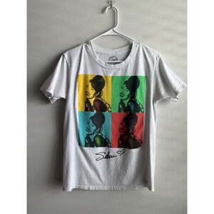 Selena White Graphic T-shirt Women Medium